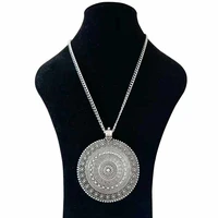 1 x tibetan silver metal abstract boho large round flower medallion jewelry pendant necklaces on long link chain lagenlook 34