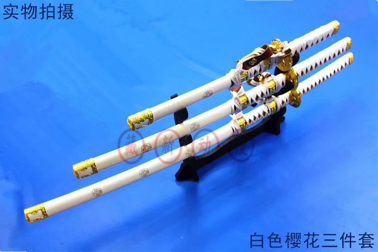 Набор из трех предметов с украшением в виде меча и сакуры костюм для косплея