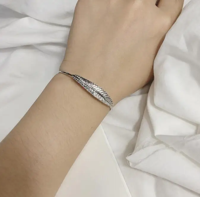 sl 054 2018 new listing in Europe and the United States simple a leaf of beads round bracelet female best gift | Украшения и