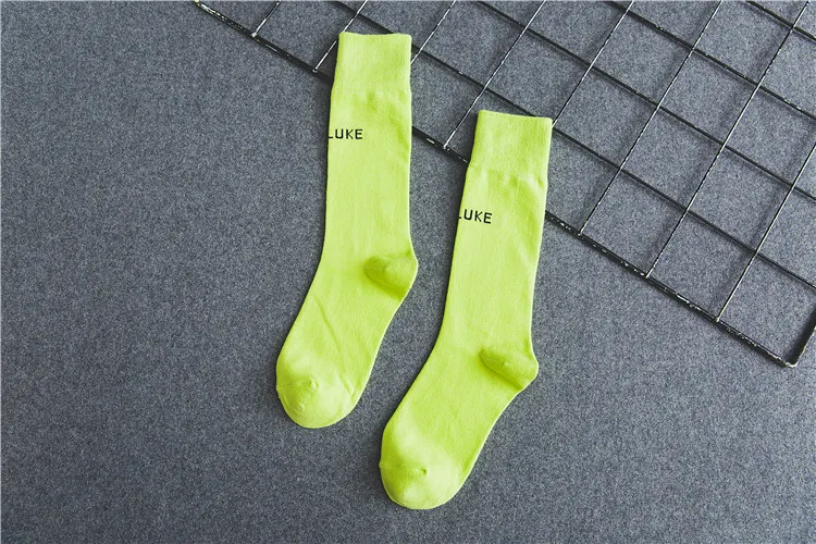 fluorescence green PEONFLY/Новинка; сезон осень; яркие цвета; ворсовые носки; модные забавные носки с английскими буквами; высокое качество; удобные повседневные хлопковые носки для женщин - Цвет: fluorescence green