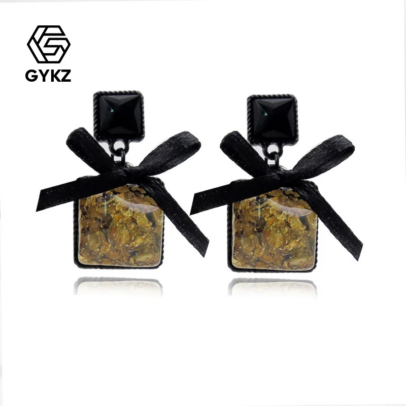 GYKZ серьги-гвоздики для женщин 2019 лук серьги Корея Черный квадратный темперамент