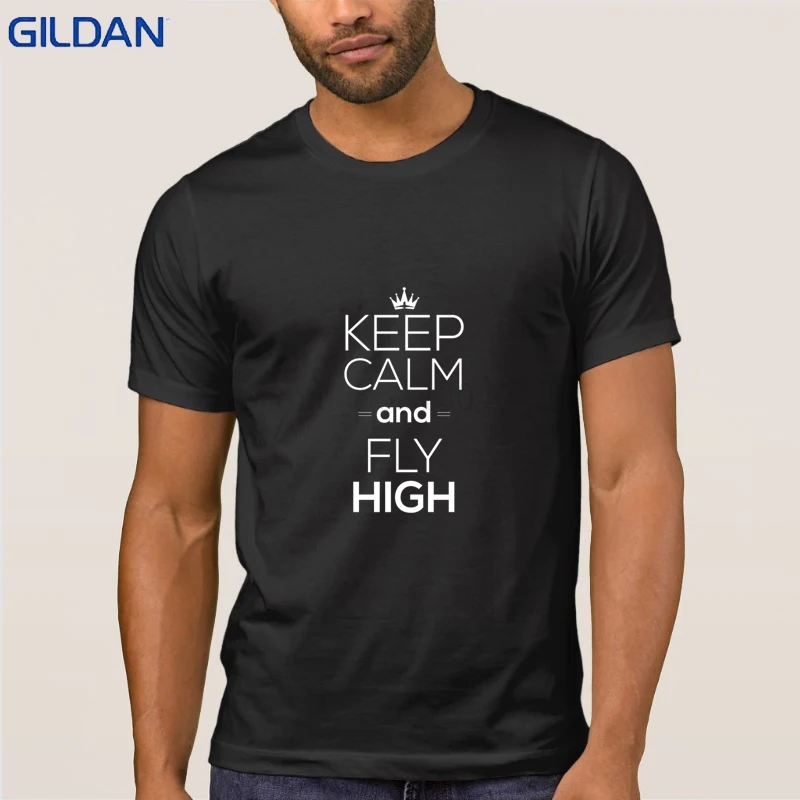 Новая мода самолет Keep Calm And Fly High Футболка 100% хлопок Camiseta футболка для Для мужчин