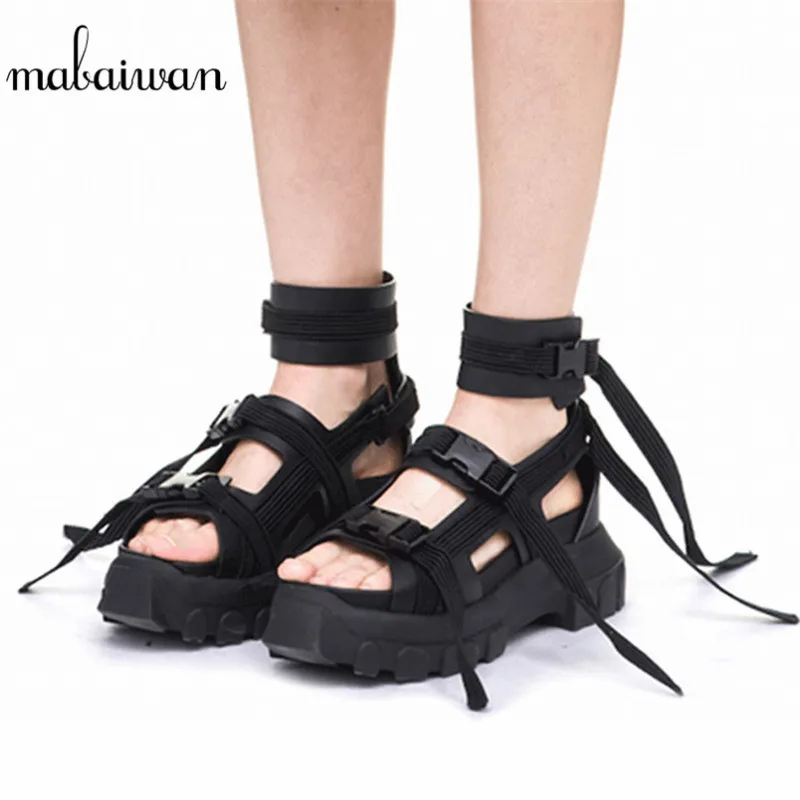 

Mabaiwan Gladiator Sandals Casual Women Shoes Black Platform Creepers Valentine Shoes Woman Summer Open Toe Thick bottom Flats