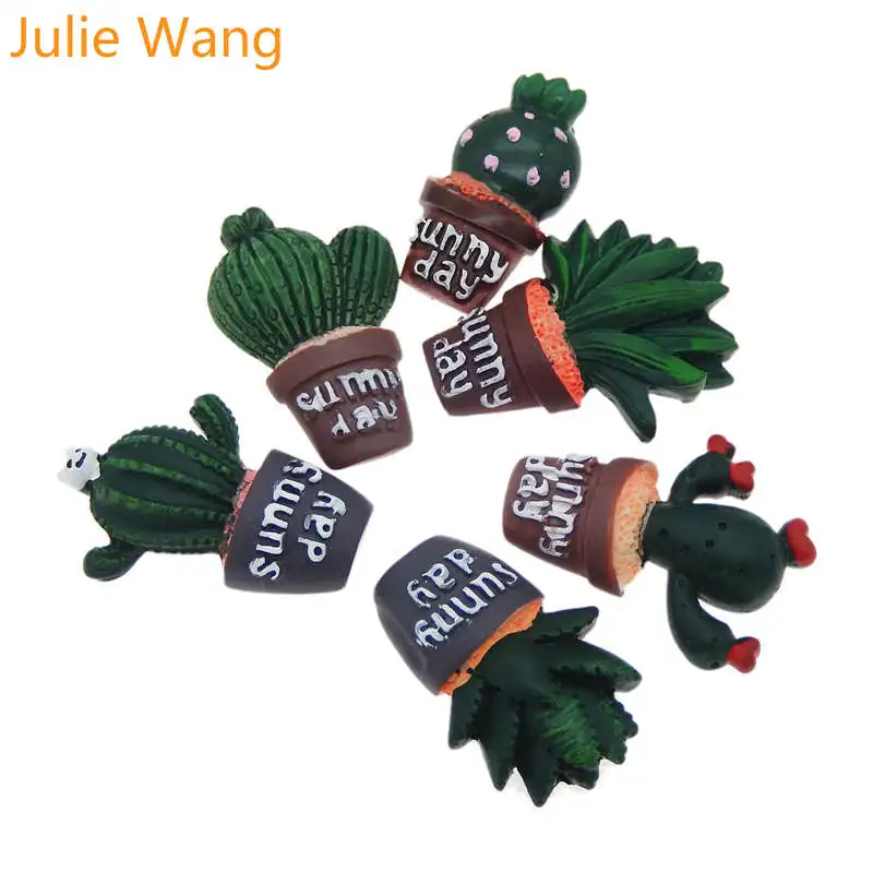 Кактус из смолы Julie Wang 6 шт. с плоской задней поверхностью зеленый в горшках
