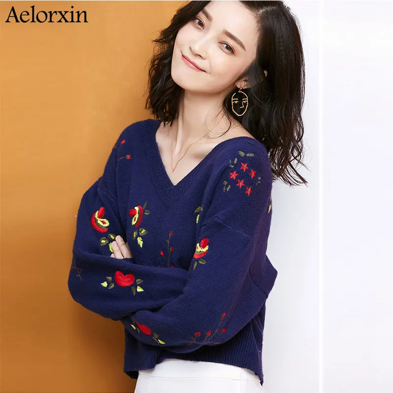 2017 Autumn Sexy V-neck Embroidery Knitted Sweater Women Christmas Pull Femme Jumper Vintage Sweaters and Pullovers S M L | Женская