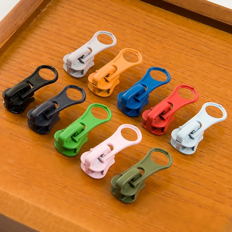 Школьная форма на молнии №5 резиновая с замком металлические толстые