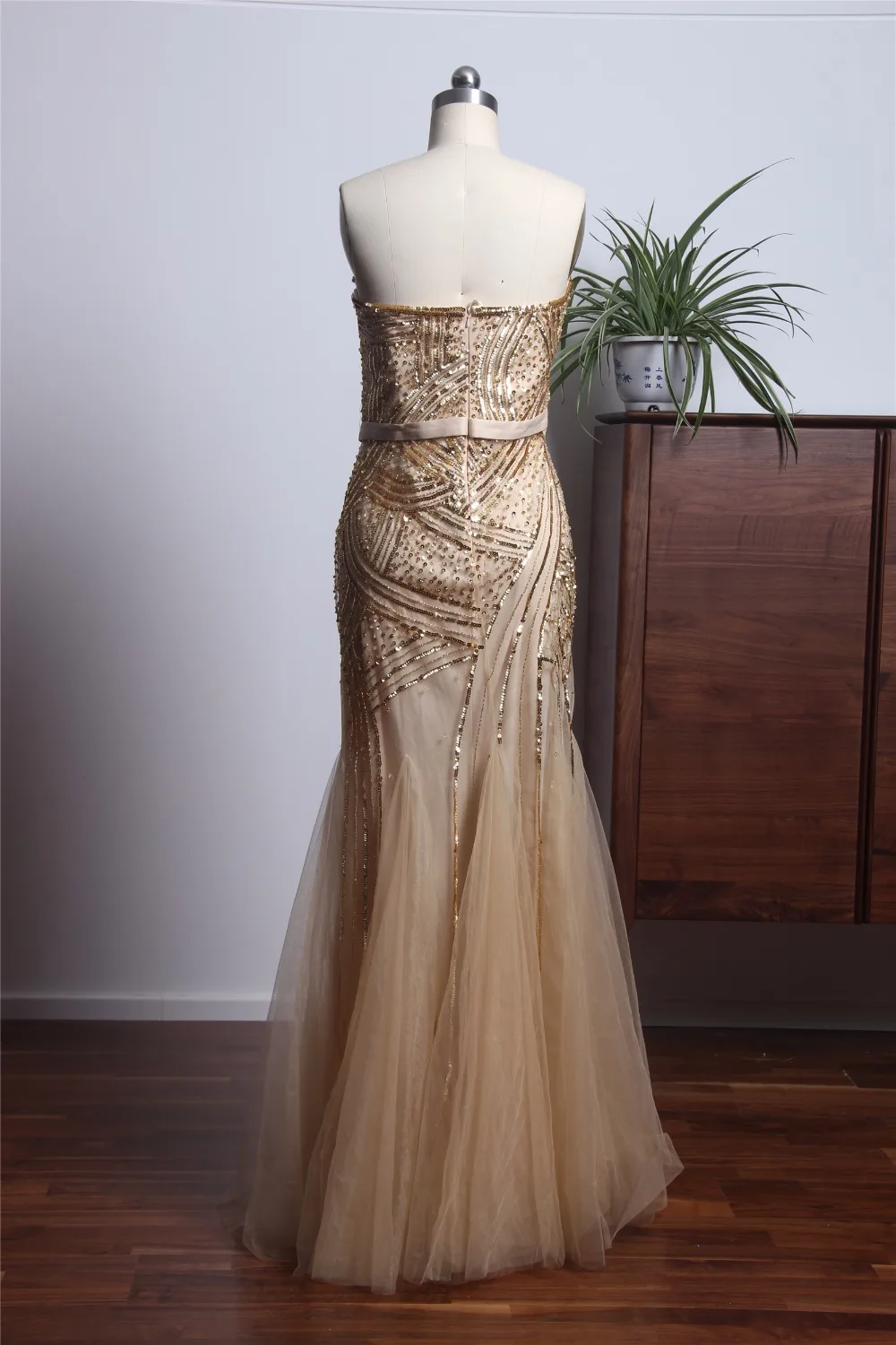 

New Eleagnt Gold Evening Dresses Long Sweetheart Neckline Beaded Tulle Mermaid Prom Party Gown vestidos para festa