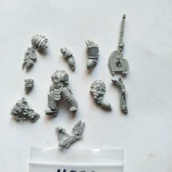 Legion Techmarine в доспехах MKIII разобранном виде|Игровые фигурки и трансформеры| |