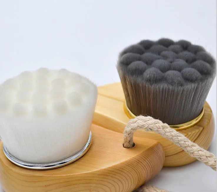 

100pcs Massage Tools Wooden handle wash brush manual cleansing brush to black deep clean makeup tools