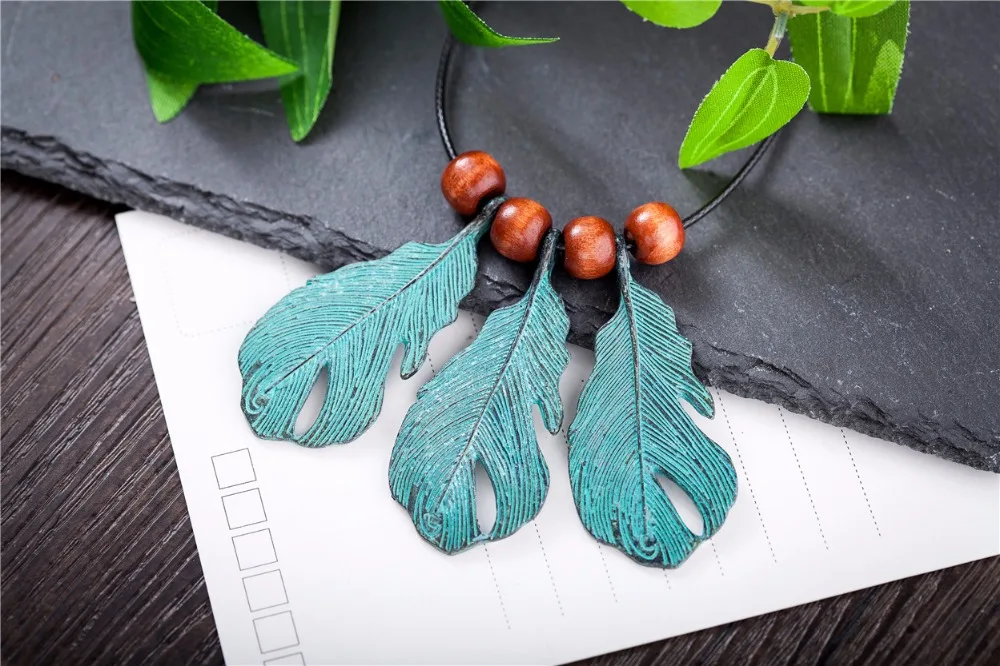 2017 Винтаж Колье Для женщин основа для кулонов и ожерелья зеленый перья женщина