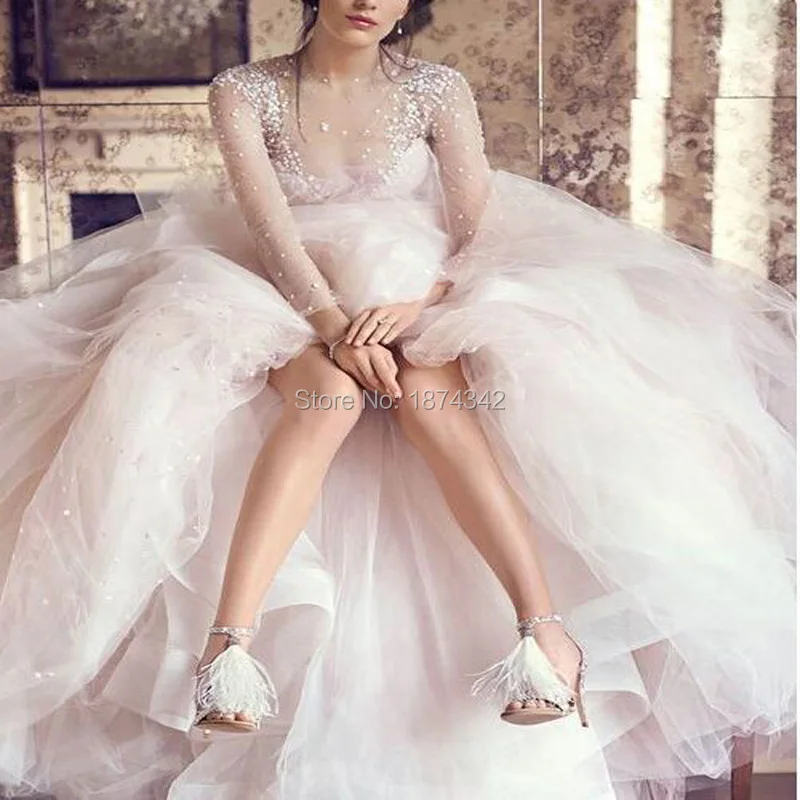 Шикарные женские босоножки со стразами на высоком каблуке с кисточками открытым