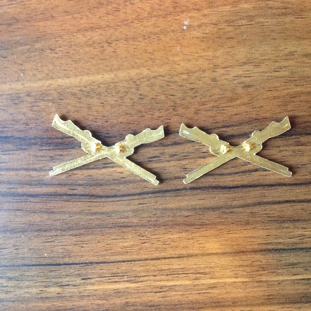 Китайский армейский значок с цветами военный Униформа аксессуары золотая медаль