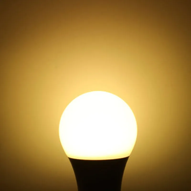 Гирлянда лампочки. Супер яркая лампочка. Супер яркая лампочка. Светодиодная лампа цветная. Супер яркая лампочка.