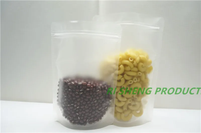 

100pcs 18x26cm Matte Clear Stand up ZipLock Bags Reusable frosted surface Plastic packaging pouch zipper clip seal food storage