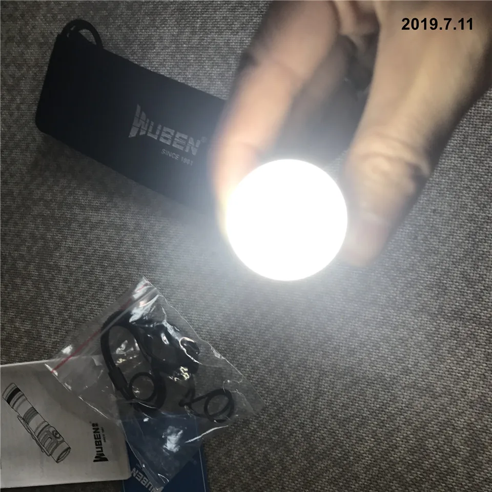 Wuben E05 рассеиватель микро-usb порт 14500 походный светильник Cree XPL светодиодный 900LM мощный осветительный светильник s с магнитным хвостовым колпачком