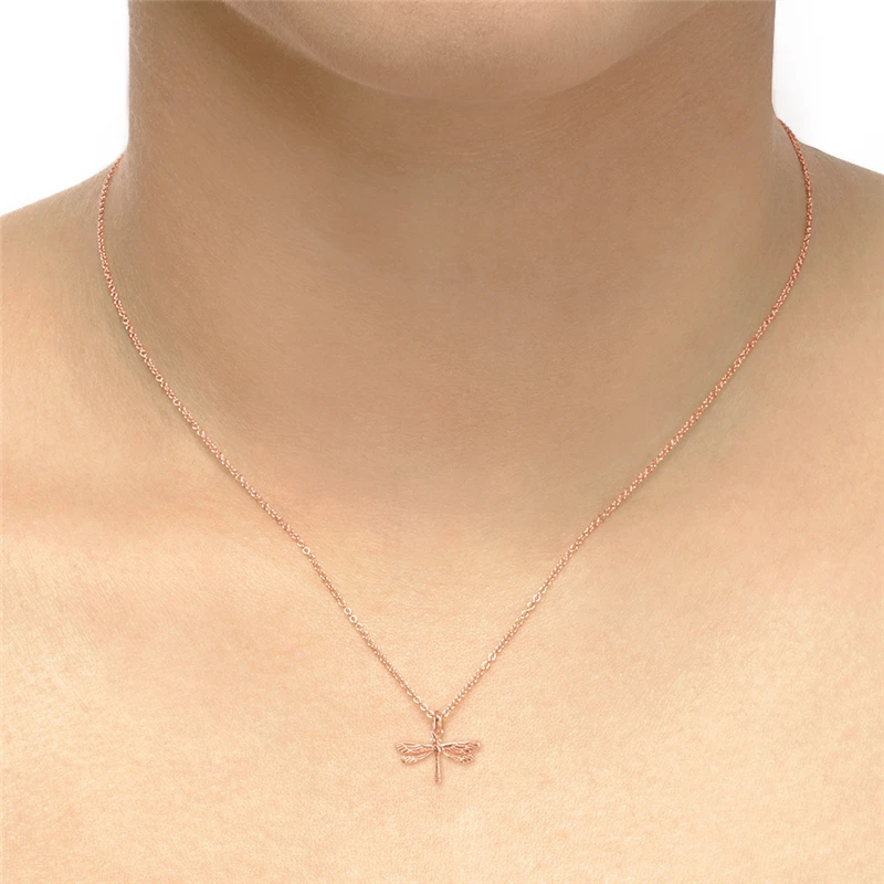 

2018 New Dragonfly Pendant Short Chain Choker Necklace For Women Golden Heart wish necklace with card Jewelry As gift Friends