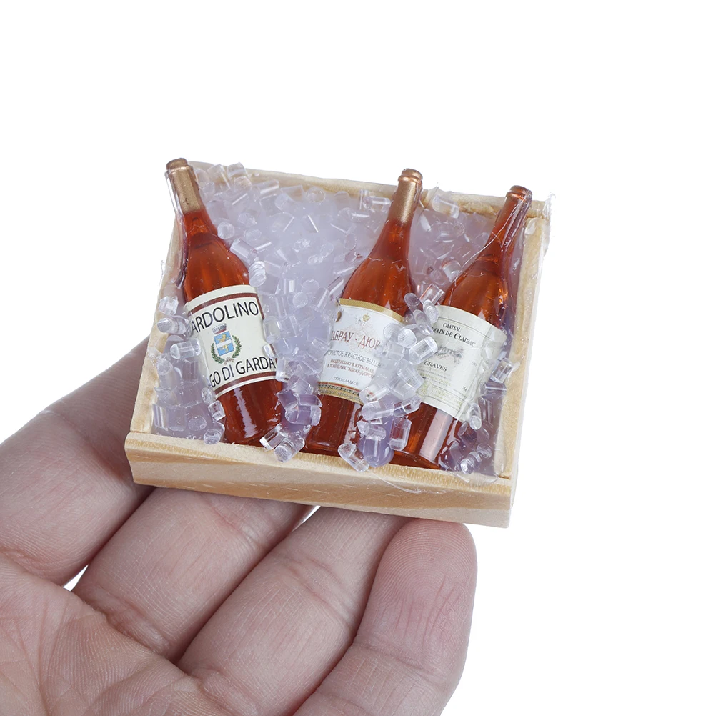 

Mini Ice Wine Bottle Set with Box Simulation Drinks Model Toys for Doll House Decoration 1/12 Dollhouse Miniature Accessories