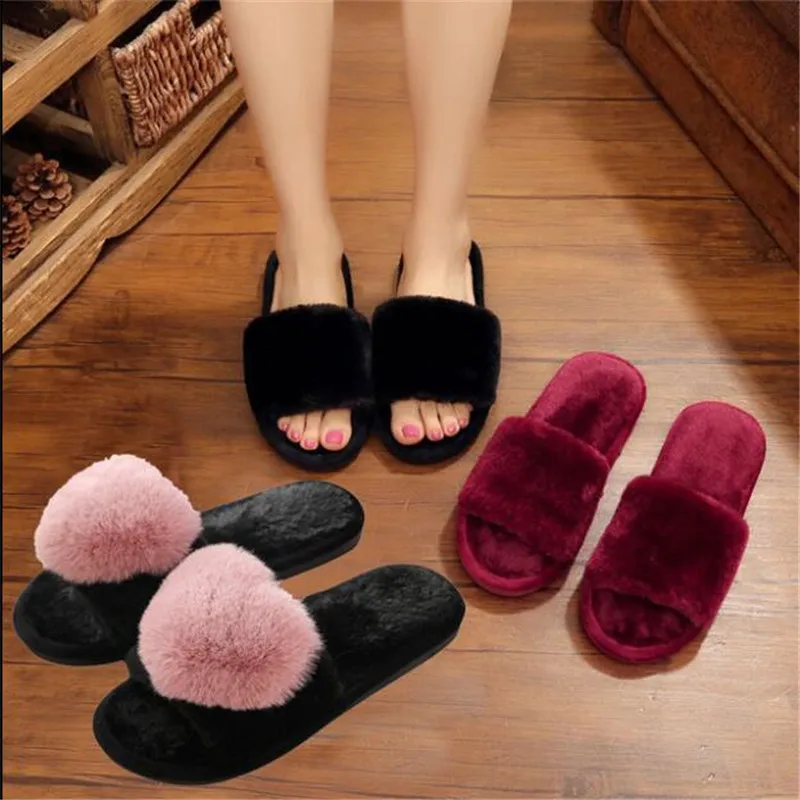 Новые модели плюшевых женских тапочек на осень и зиму теплые нескользящие