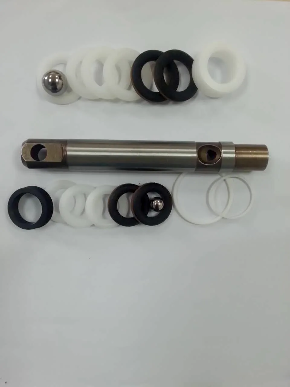 Ремонтный комплект насоса для вторичного рынка 244194 и поршневой стержень 249125