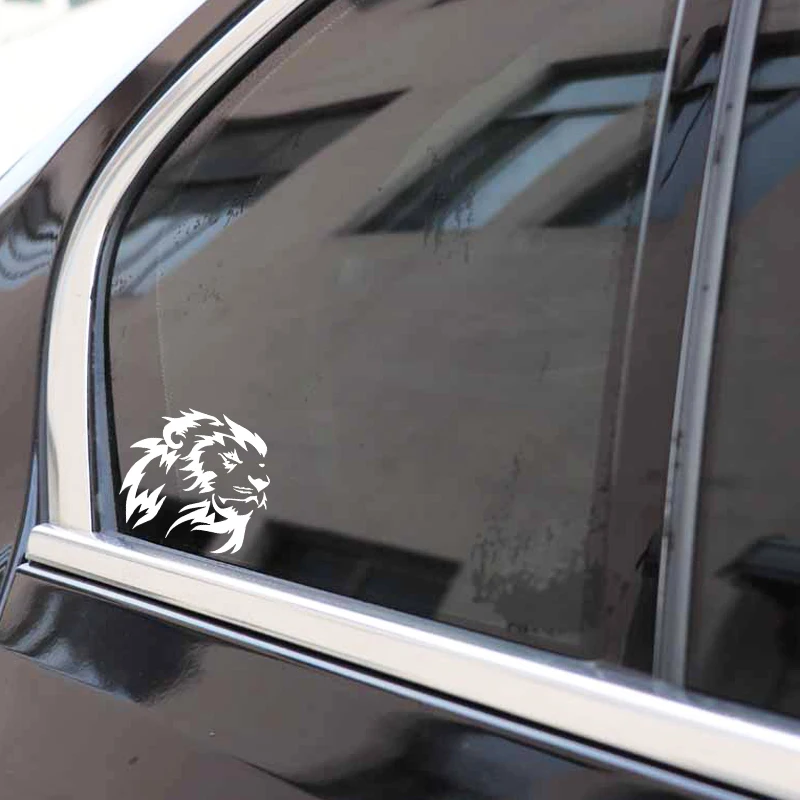 

YJZT 16.8CM*15.4CM Lion Head Personality Decor Vinyl Decal Car Window Car Sticker Black/Silver C4-1122