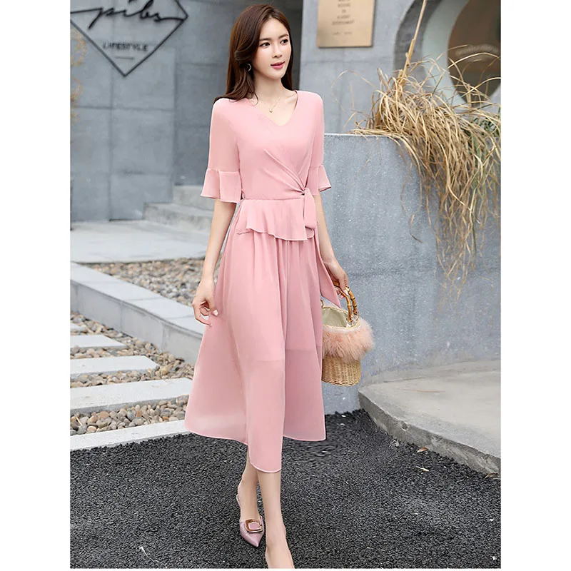 Женское шифоновое платье с оборками длинное выше колена завышенной талией и