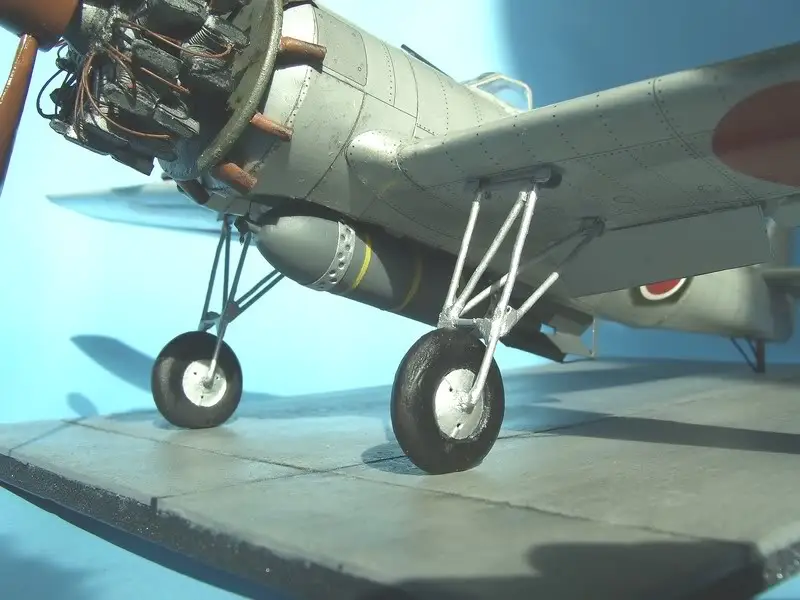 1:33 DIY Бумажная модель японского самолета Kamikaze Nakajima Ki 115 ''Tsurugi'' WW II мальчик