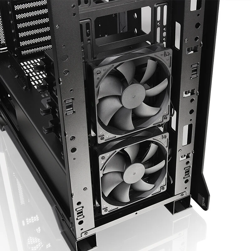 

Tt Premium A500 TG Chassis (all aluminum shell / double tempered glass / support ATX motherboard / support 360 water cooling)