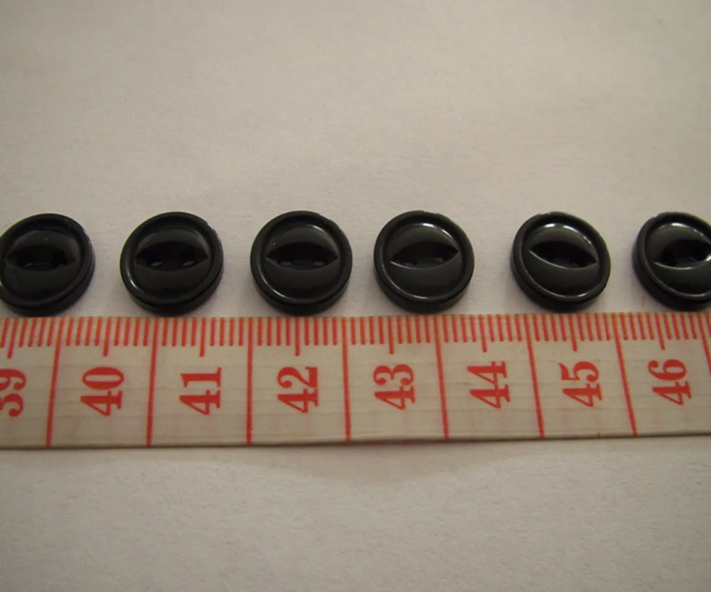 Бесплатная доставка пуговицы из смолы с 4 отверстиями 12 мм в форме кошачьего