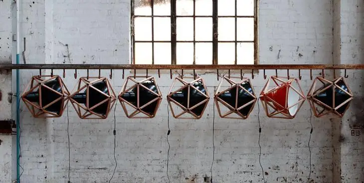 Современный многоцелевой блок 2 деревянная алмазная подвеска в форме