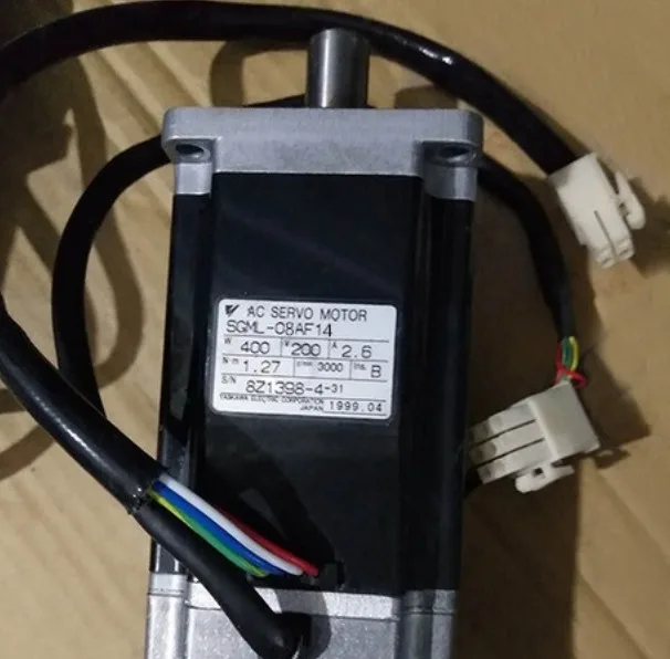 AC SERVO MOTOR SGML-08AF14 NEW ORIGINALFREE Обустройство дома