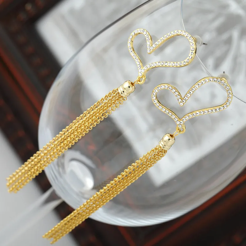 Серьги-капли Neoglory австрийские стразы дизайн в виде сердца стильный светильник с