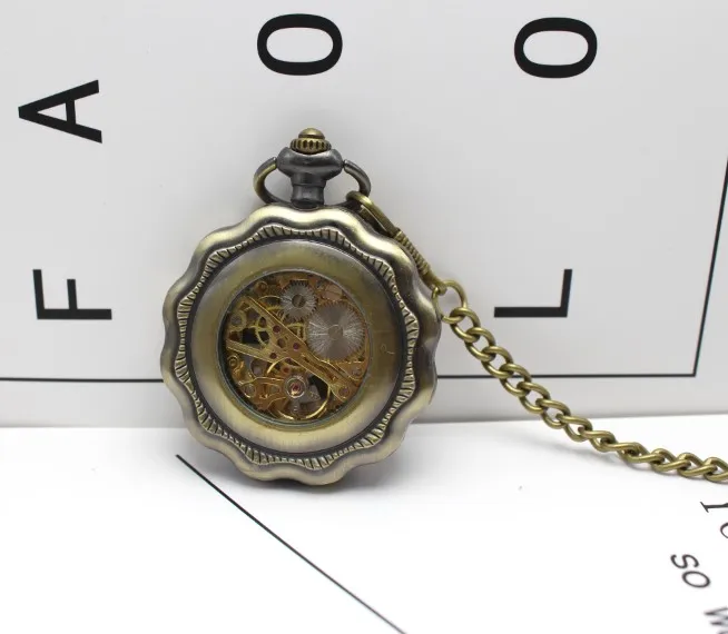 

Bronze Full Steel Luminous Mechanical Pocket Watch Steampunk Vintage Hollow Analog Skeleton Hand Winding Mechanical Pocket Watch