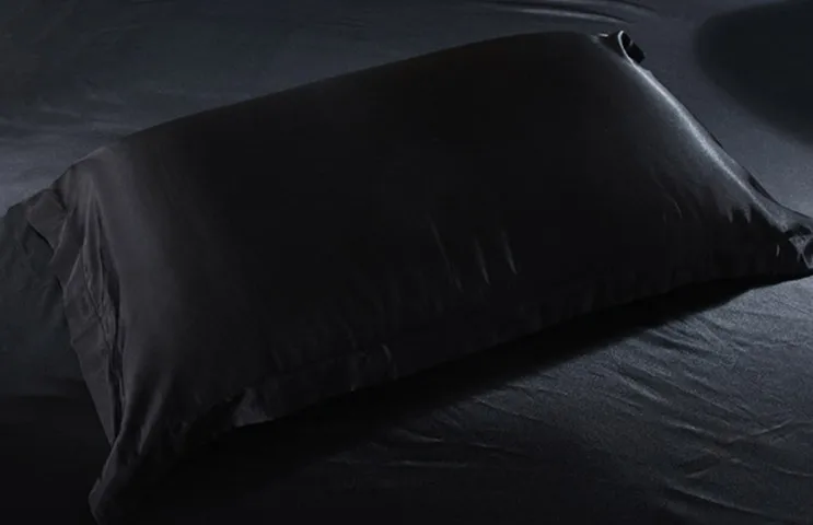 Комплект постельного белья из черного шелка сатин Королевский размер