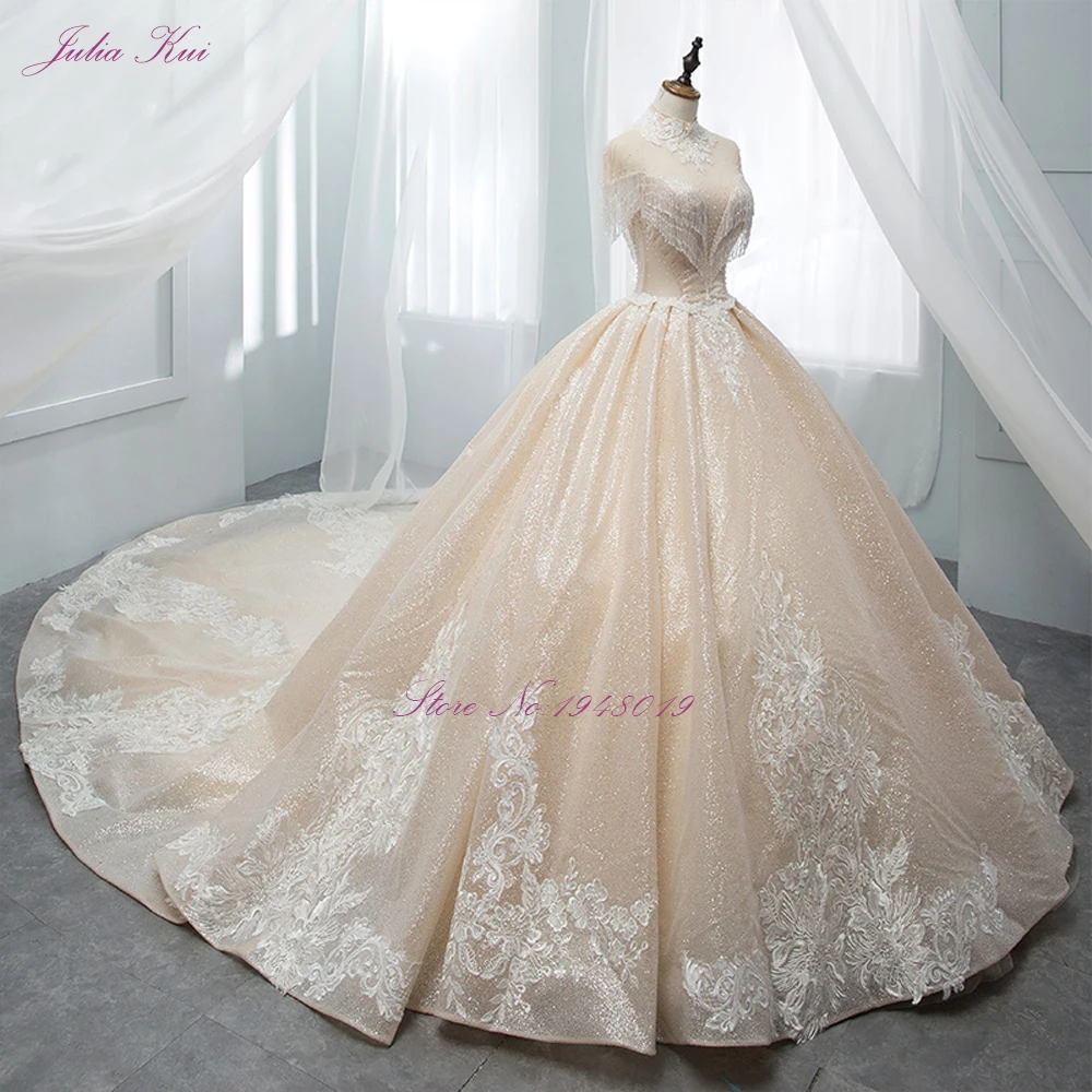 Julia Kui бальное платье с блестящей вышивкой и кисточками расшитое бисером высоким