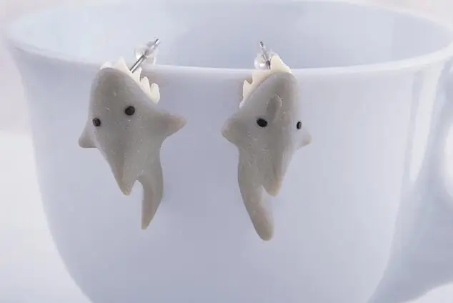 Серьги-гвоздики ручной работы женские полимерная глина животные милый кот