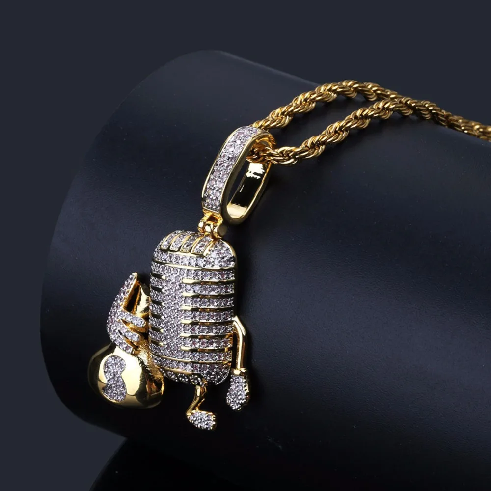 Микро-паве ЧР камень Bling лед из мультфильма кулон микрофон золото Цвет медный