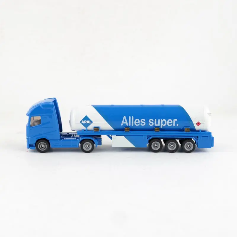 SIKU 1626/модель игрушечного автомобиля под давлением/Масштаб 1:87/грузовик танк Volvo