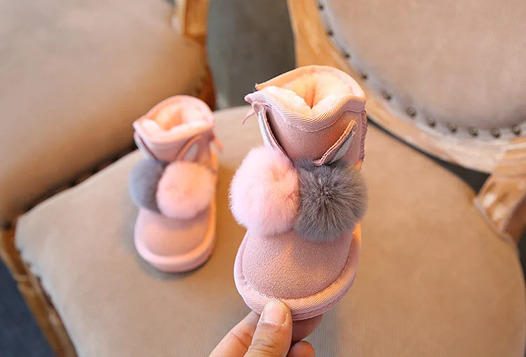 Size21-37 зимние ботинки с героями мультфильмов для малышей; Детские брендовые модные ботинки из натуральной кожи для маленьких девочек; Детские Черные Теплые ботильоны с помпоном