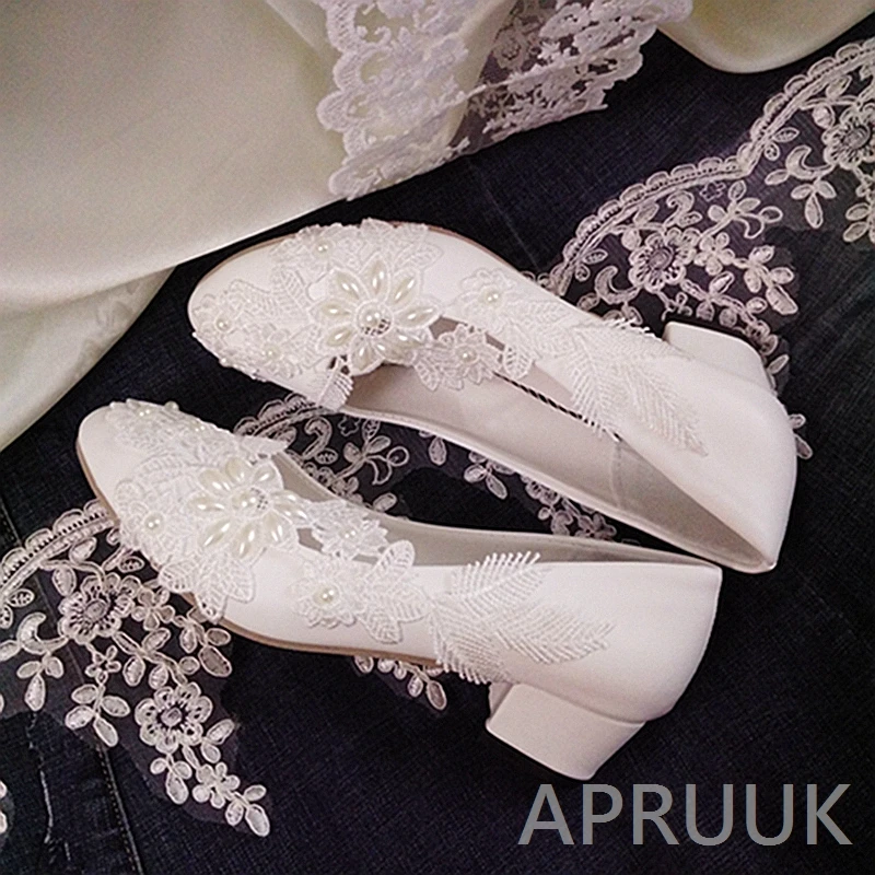 

4CM square block middle heel wedding shoes white for woman handmade lace pearls slip on bridal bridesmaid wedding shoes on sales