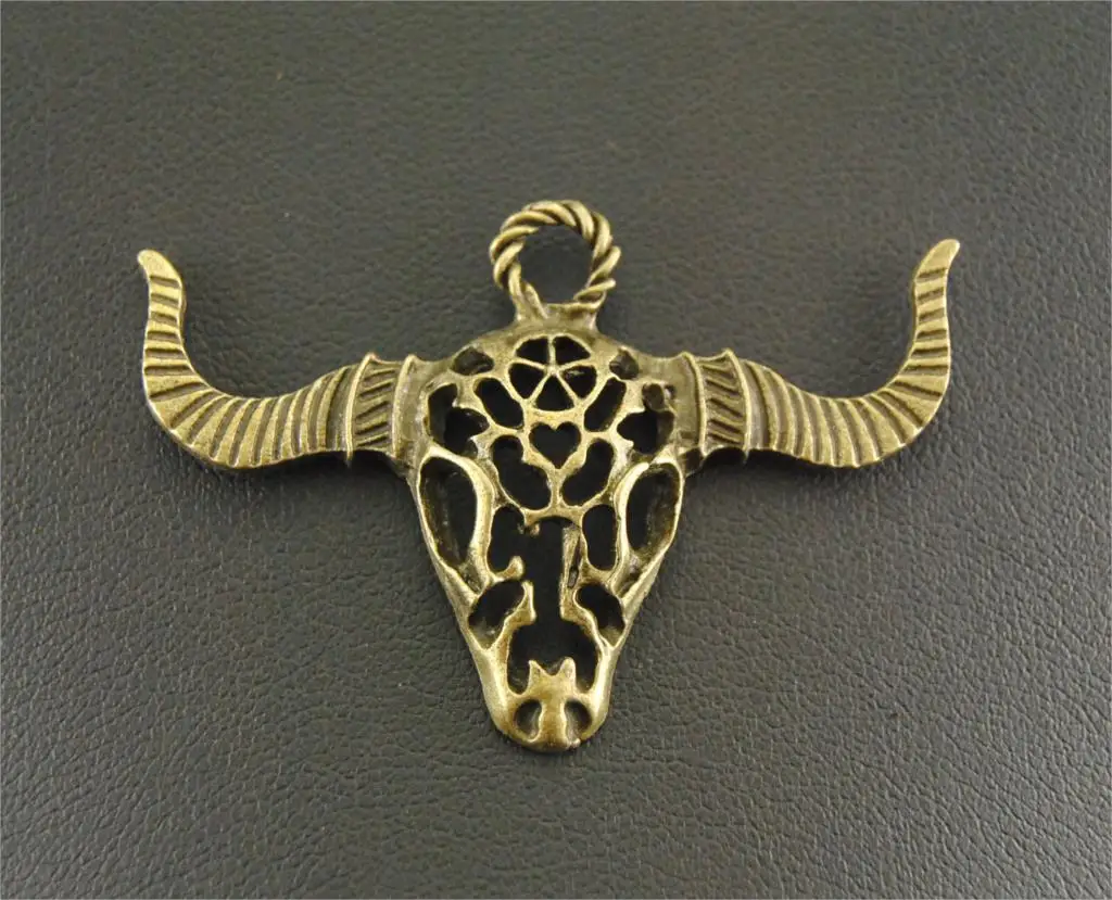 5 шт. 2 цвета металлическая филигрань голова быка Шарм кулон подходит для