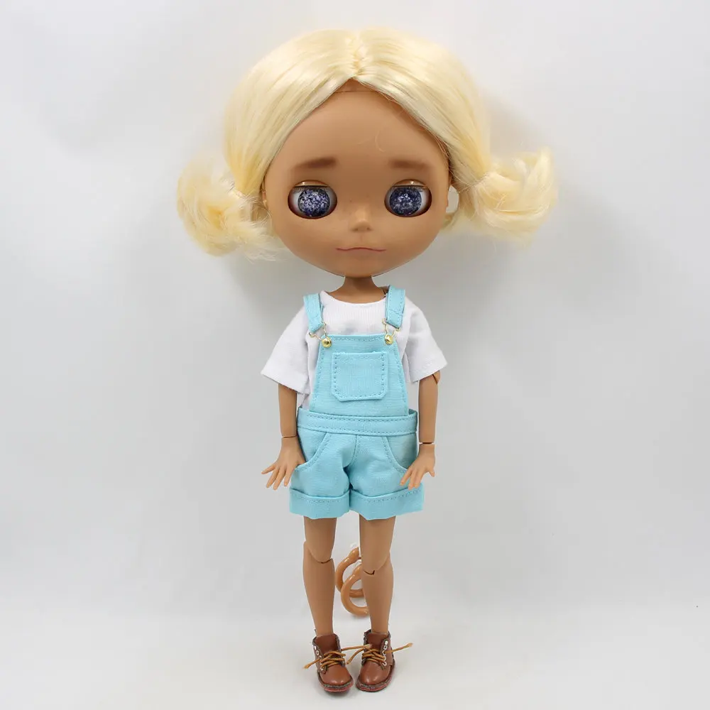 Костюм для куклы DBS Blyth 1/6 брюки на подтяжках розово-голубая рубашка в стиле