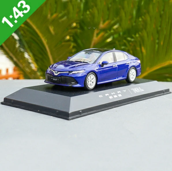 1:43 новой машины скорой помощи TOYOTA CAMRY 2018 сплав игрушечный автомобиль литые