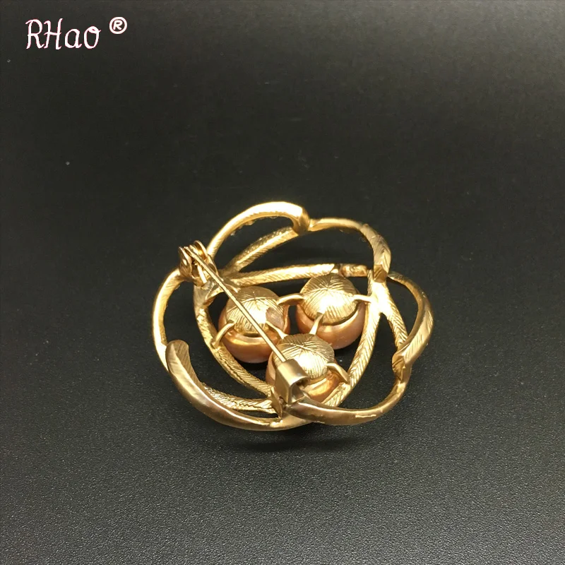 RHao Gold 3 pearls Winding brooches Corsage For Women Men suit coat jewelry accessories Kids Dress scarf clips hijab pins gifts | Украшения