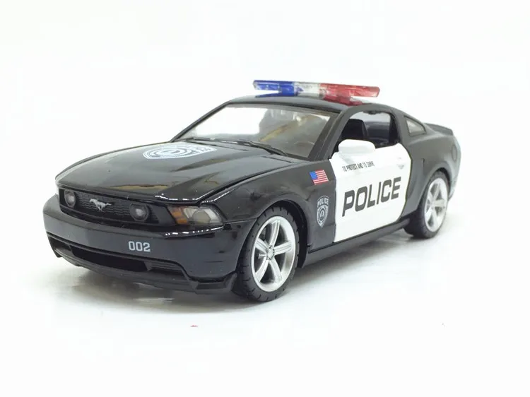 1:32 Mustang GT полицейская литая под давлением модель автомобиля с выдвижной спинкой Коллекция игрушек для мальчика игрушки подарок