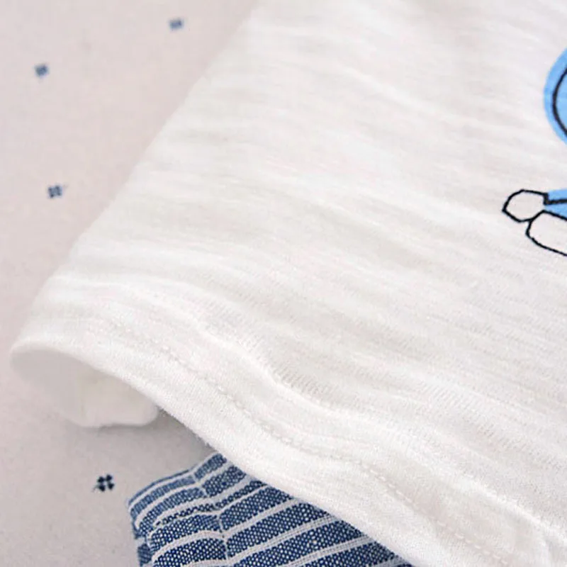 Футболка и штаны для мальчиков хлопковые с мультяшным принтом |