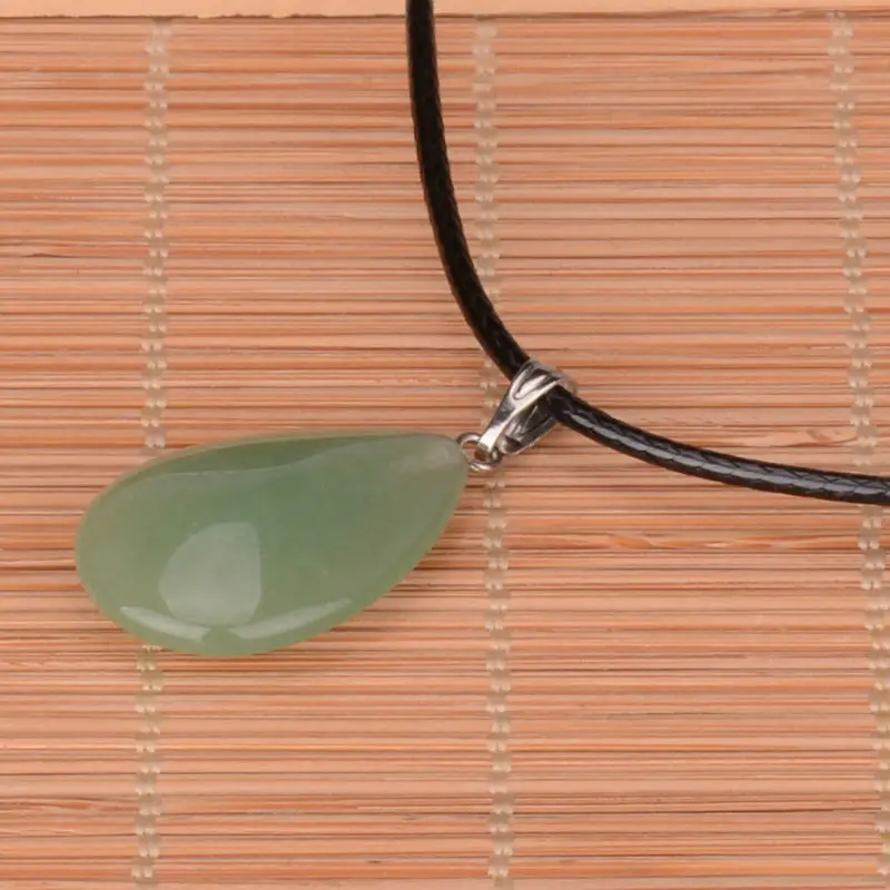 Подвеска в виде капель воды из зеленого авентурина подвеска натурального камня