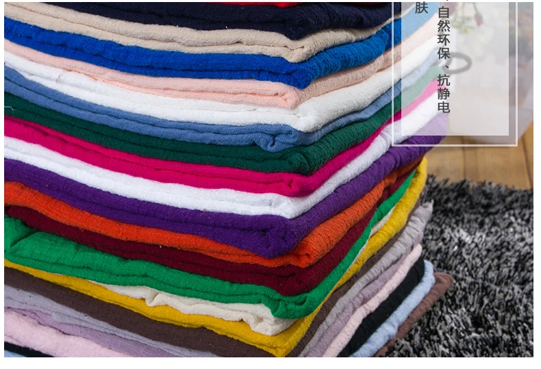 Хлопковое и льняное постельное белье с легкой тонкой текстурой цветная