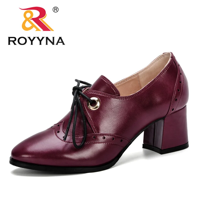 ROYYNA/Новинка года; женские пикантные кожаные туфли на высоком каблуке; женские туфли-лодочки; модные туфли с острым носком на толстом каблуке для вечеринки; женская офисная обувь