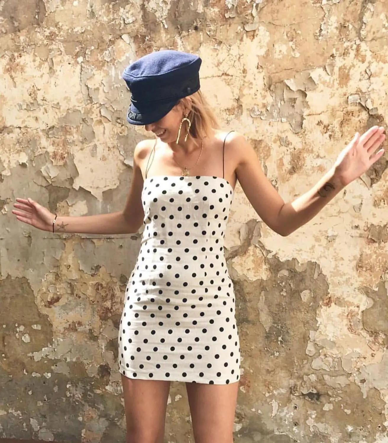 2018 Весна и Лето Лучшие Продавцы новый узор тонкая белая черная волна точка даже