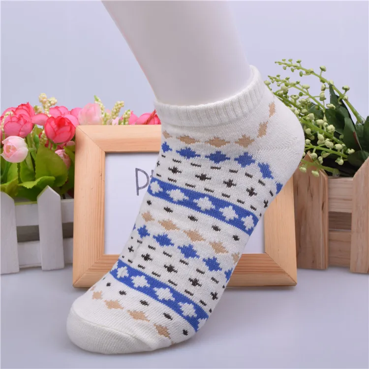 Zynassy 5Pairs/Lot Women Fashion Ethnic Style Cotton Jacquard Casual Socks Ladies Breathable Warm For Female | Женская одежда